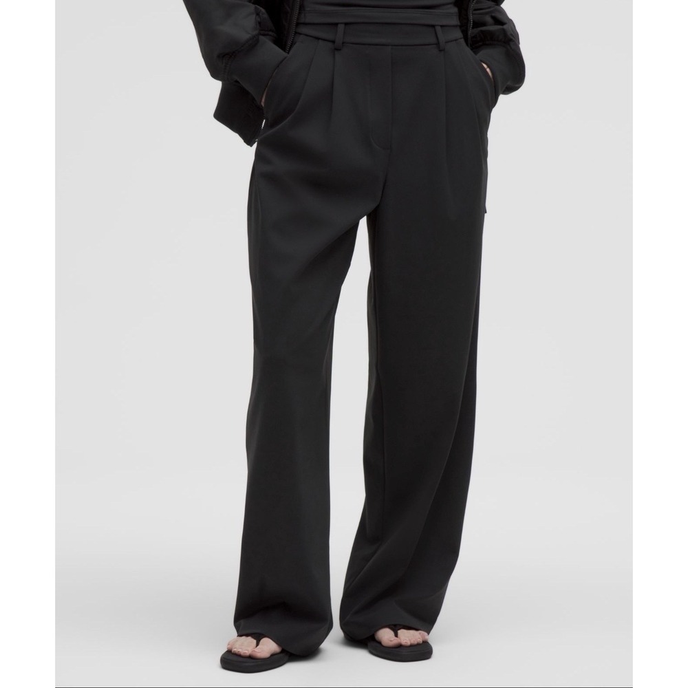 Lululemon Daydrift High Rise Wide Leg Pleated Trouser Pants Large Short Black